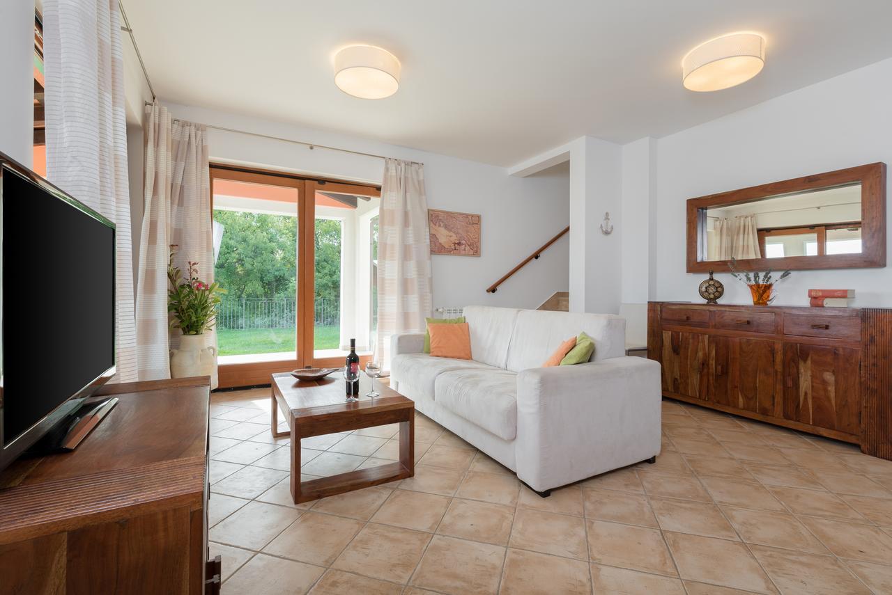 Apartments Athos Rabac Exterior photo