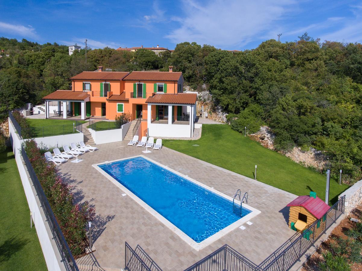 Apartments Athos Rabac Exterior photo