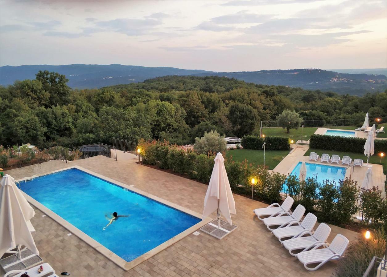 Apartments Athos Rabac Exterior photo